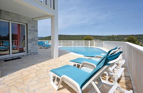 Veliki Drvenik House | 4 bedroom lovely home in Drvenik Veliki