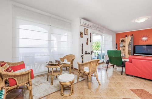 Sarsoni Apartment | 4 Bedroom Nice Apartment In Rijeka