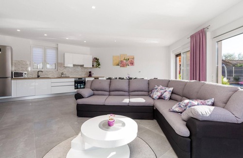 Viskovo House | 4 bedroom nice home in Rijeka