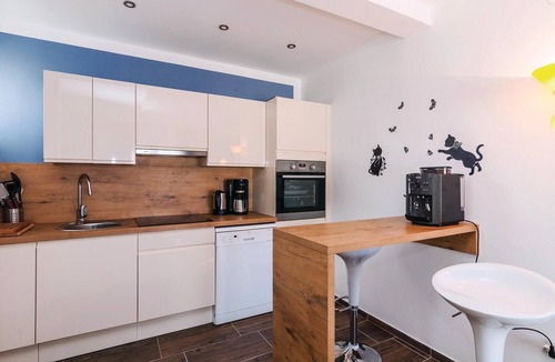 Polaca House | 4 bedroom pet friendly home in Polaca