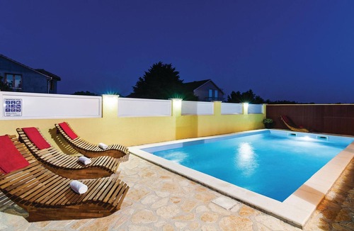 Polaca House | 4 bedroom pet friendly home in Polaca