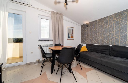Obrovac Apartment | 40 m² Apartment ∙ 1 bedroom ∙ 4 guests