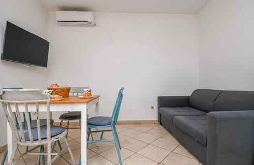 Poljica Apartment | 40 m² Apartment ∙ 1 bedroom ∙ 4 guests