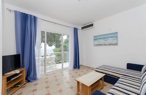 Brna Apartment | 40 m² Apartment ∙ 1 bedroom ∙ 2 guests
