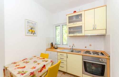 Brna Apartment | 40 m² Apartment ∙ 1 bedroom ∙ 2 guests