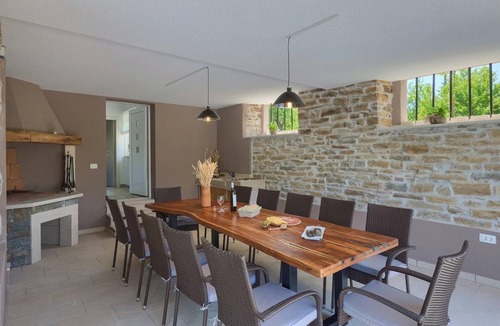 Pazin House | 400 m² House ∙ 5 bedrooms ∙ 12 guests