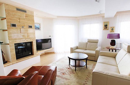 Okrug Donji House | 400 m² House ∙ 5 bedrooms ∙ 10 guests