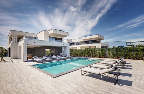 Sikici Villa | 410 m² Villa ∙ 4 bedrooms ∙ 10 guests