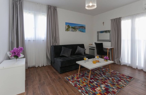 Arbanija Apartment | 44 m² Apartment ∙ 1 bedroom ∙ 4 guests