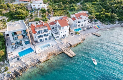 Sreser House | 440 m² House ∙ 6 bedrooms ∙ 12 guests