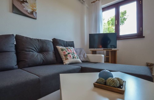 Obrovac Apartment | 45 m² Apartment ∙ 1 bedroom ∙ 4 guests