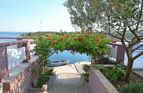 Obrovac Apartment | 45 m² Apartment ∙ 1 bedroom ∙ 4 guests