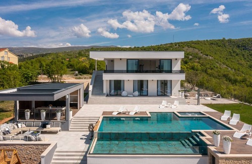 Citluk Villa | 480 m² Villa ∙ 6 bedrooms ∙ 12 guests