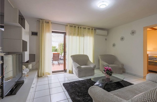 Pula House | 5 bedroom accommodation in Fazana