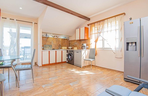 Raslina Apartment | 5 bedroom lovely apartment in Raslina