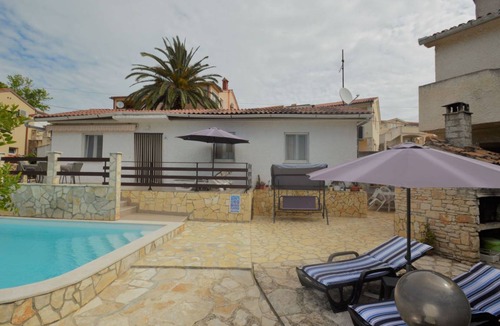 Liznjan Other | 50 m² Accommodation ∙ 2 bedrooms ∙ 4 guests