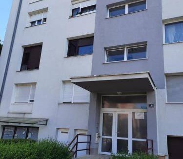 Velika Gorica Apartment | 50 m² Apartment ∙ 2 bedrooms ∙ 4 guests