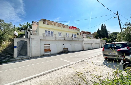 Municipality of Trogir Apartment | 50 m² Apartment ∙ 1 bedroom ∙ 4 guests