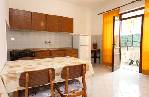 Dubrava Apartment | 50 m² Apartment ∙ 2 bedrooms ∙ 6 guests