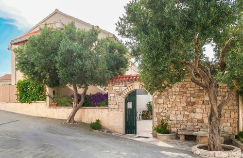Supetar Apartment | 50 m² Apartment ∙ 2 bedrooms ∙ 4 guests