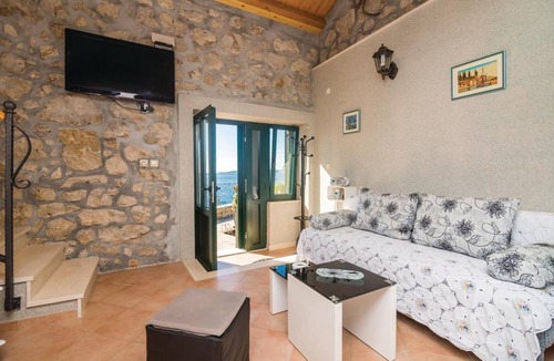 Trsteno House | 50 m² Maisonette ∙ 1 bedroom ∙ 4 guests