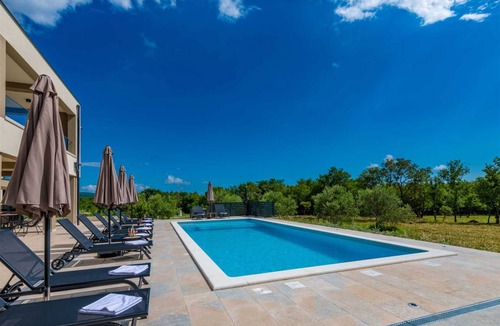 Brgod Villa | 500 m² Villa ∙ 7 bedrooms ∙ 18 guests