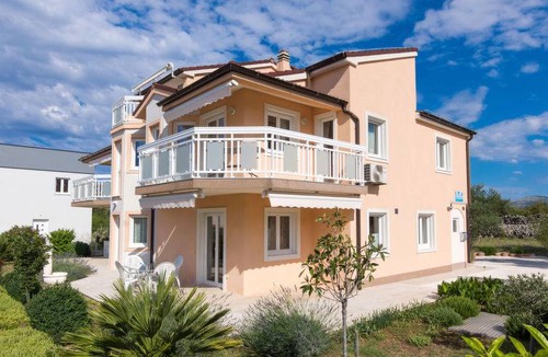 Okrug Gornji Apartment | 53 m² Apartment ∙ 1 bedroom ∙ 4 guests