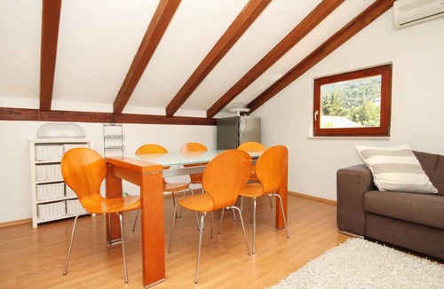 Stari Grad Apartment | 53 m² Apartment ∙ 2 bedrooms ∙ 4 guests