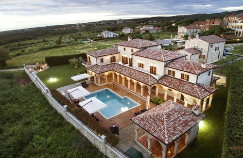 Strpacici House | 536 m² House ∙ 5 bedrooms ∙ 10 guests
