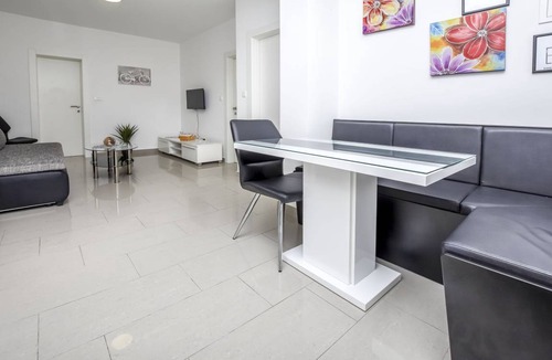 Razanj Apartment | 55 m² Apartment ∙ 2 bedrooms ∙ 4 guests