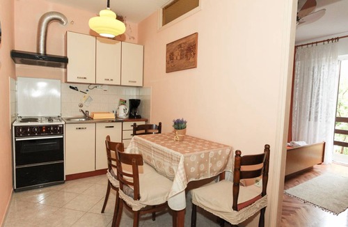 Pag Apartment | 55 m² Apartment ∙ 2 bedrooms ∙ 4 guests