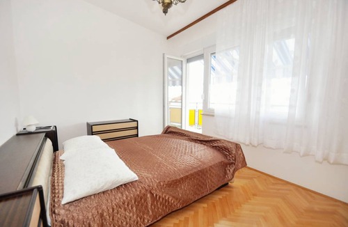 Jesenice Apartment | 56 m² Apartment ∙ 2 bedrooms ∙ 5 guests