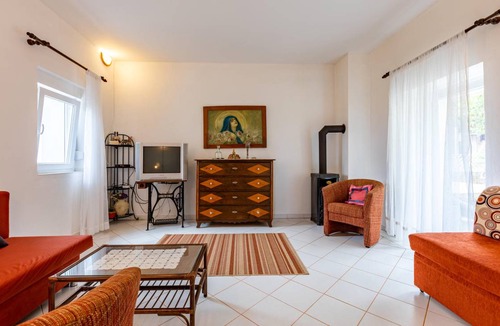 Risika House | 57 m² House ∙ 2 bedrooms ∙ 5 guests