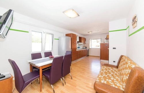 Okrug Donji House | 6 bedroom beautiful home in Okrug Donji