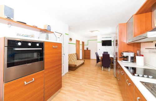 Okrug Donji House | 6 bedroom beautiful home in Okrug Donji