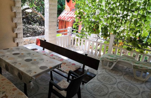 Drvenik Mali Apartment | 60 m² Apartment ∙ 1 bedroom ∙ 4 guests