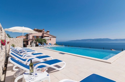 Ravni Apartment | 60 m² Apartment ∙ 2 bedrooms ∙ 4 guests