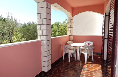 Pag Apartment | 60 m² Apartment ∙ 2 bedrooms ∙ 4 guests