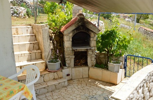 Cres House | 60 m² House ∙ 2 bedrooms ∙ 5 guests