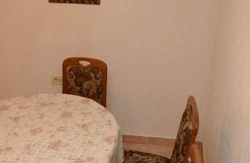 Cres House | 60 m² House ∙ 2 bedrooms ∙ 5 guests