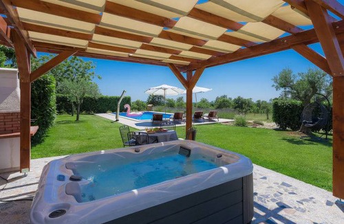 Vosteni House | 60 m² House ∙ 2 bedrooms ∙ 4 guests