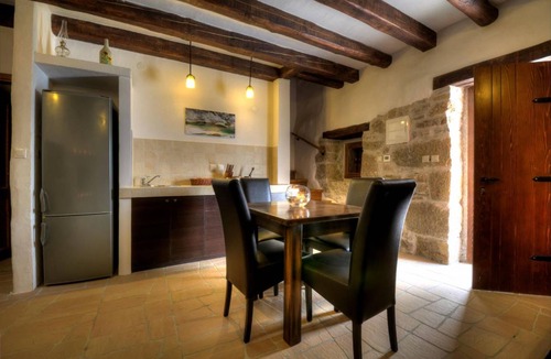 Kotli House | 60 m² House ∙ 2 bedrooms ∙ 3 guests