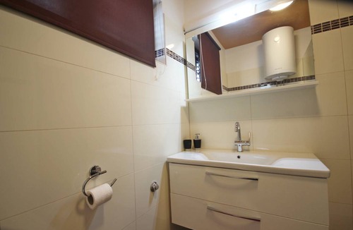 Savar House | 60 m² House ∙ 2 bedrooms ∙ 5 guests