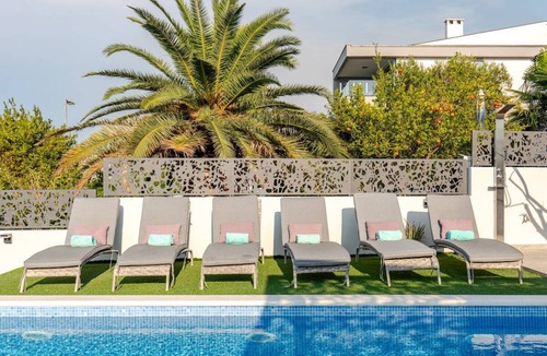 Okrug Villa | 600 m² Villa ∙ 7 bedrooms ∙ 16 guests
