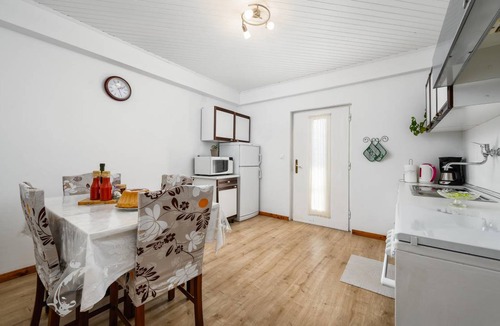 Makovci Apartment | 61 m² Apartment ∙ 1 bedroom ∙ 3 guests