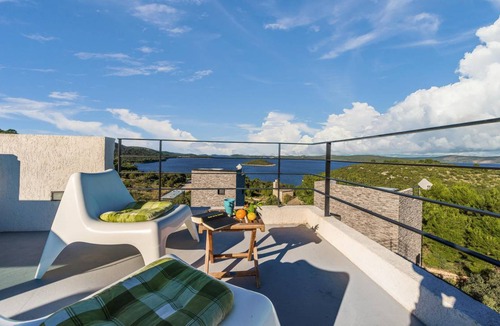 Dragove House | 61 m² House ∙ 2 bedrooms ∙ 4 guests