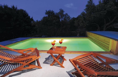 Dragove House | 61 m² House ∙ 2 bedrooms ∙ 4 guests