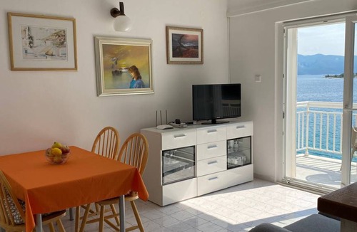 Lumbarda Apartment | 62 m² Apartment ∙ 3 bedrooms ∙ 5 guests