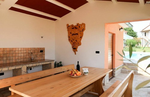 Rakalj Apartment | 63 m² Apartment ∙ 2 bedrooms ∙ 6 guests