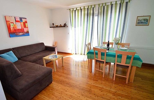 Tribunj Apartment | 65 m² Apartment ∙ 2 bedrooms ∙ 5 guests